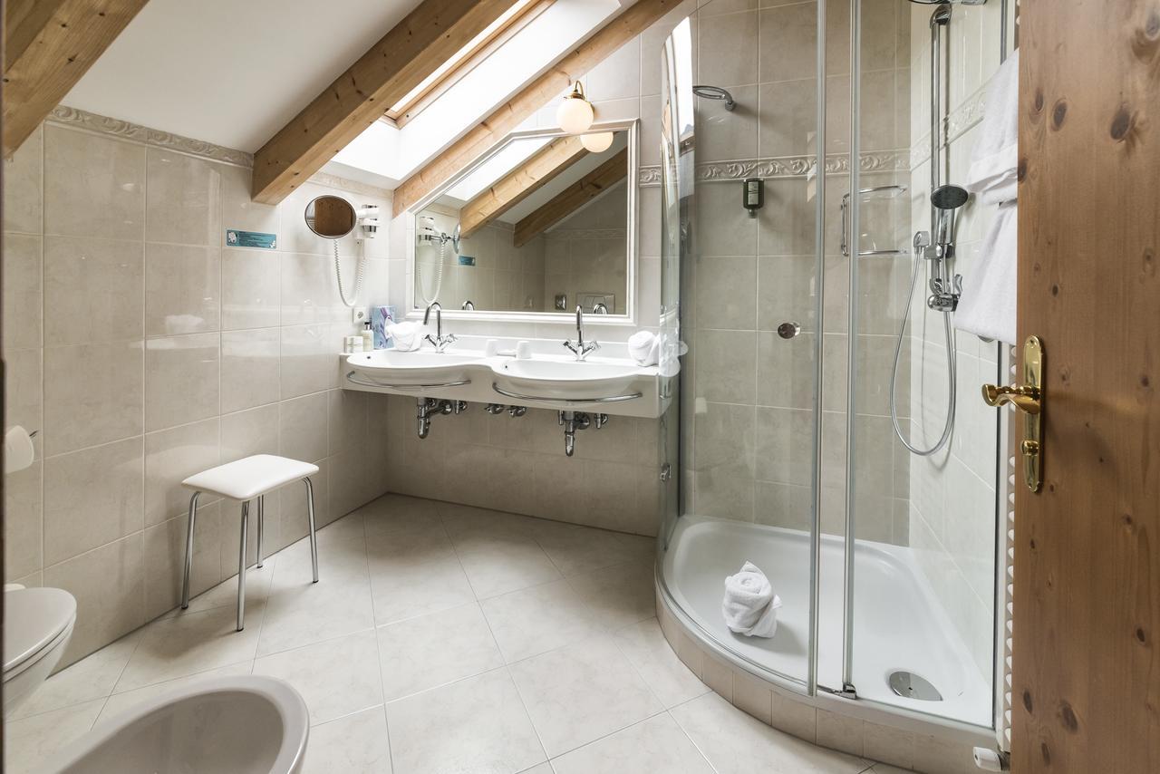 Alpin&Vital Hotel La Perla Ortisei Bilik gambar